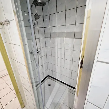 2 Bedrooms Private Parking Wifi Tv * Maubeuge