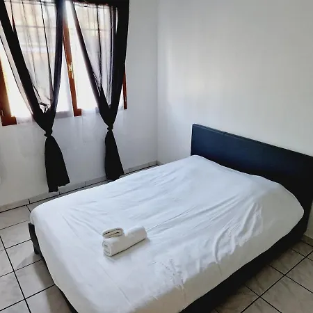 2 Bedrooms Private Parking Wifi Tv Maubeuge