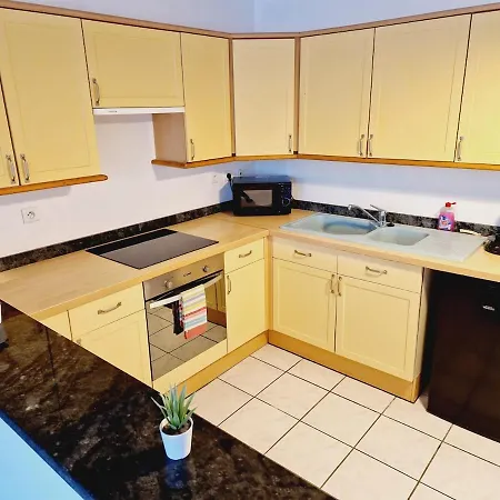 2 Bedrooms Private Parking Wifi Tv Appartamento Maubeuge